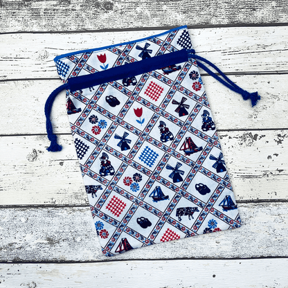 Fabric Gift Bag Delft Blue Print Tulip