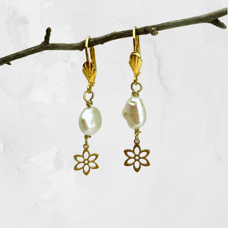 Freshwater Pearl Earrings With Flower Charm