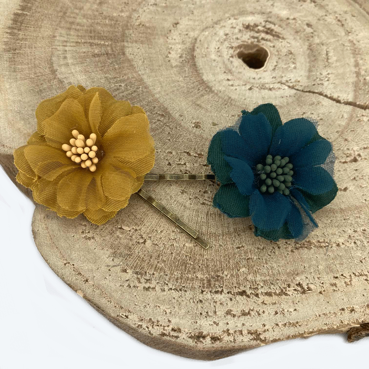 Set of 2 Vintage Flower Bobby Pins