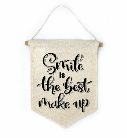 Inspirational Canvas Banner Smile The Best Make-up